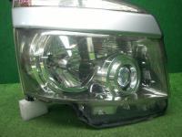 ヴォクシー DBA-ZRR70W 右 ヘッド ライト 1F7 【公式通販】