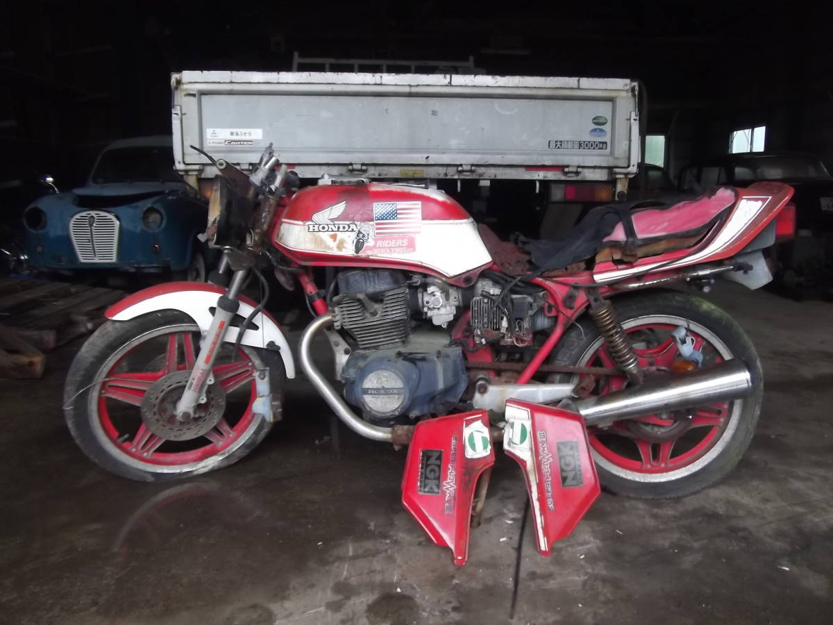 ホンダ CB400D - スーパーホークIII | 1⁄12 NC04 