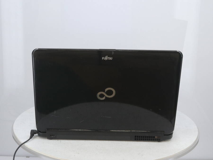 FUJITSU FMVA54EB LIFEBOOK AH54/E Core i3-2330M 2.20GHz 4 GB 500 GB