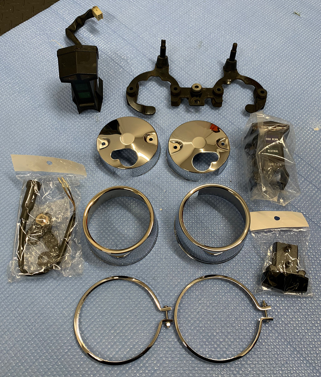 レーシングスパルコのメッシュホイール6JJ×14 100 4H特殊ナット付属