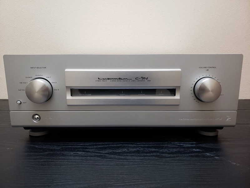 LUXMAN C-70Fプリアンプ LUXMAN C-70fの仕様 ラックスマン