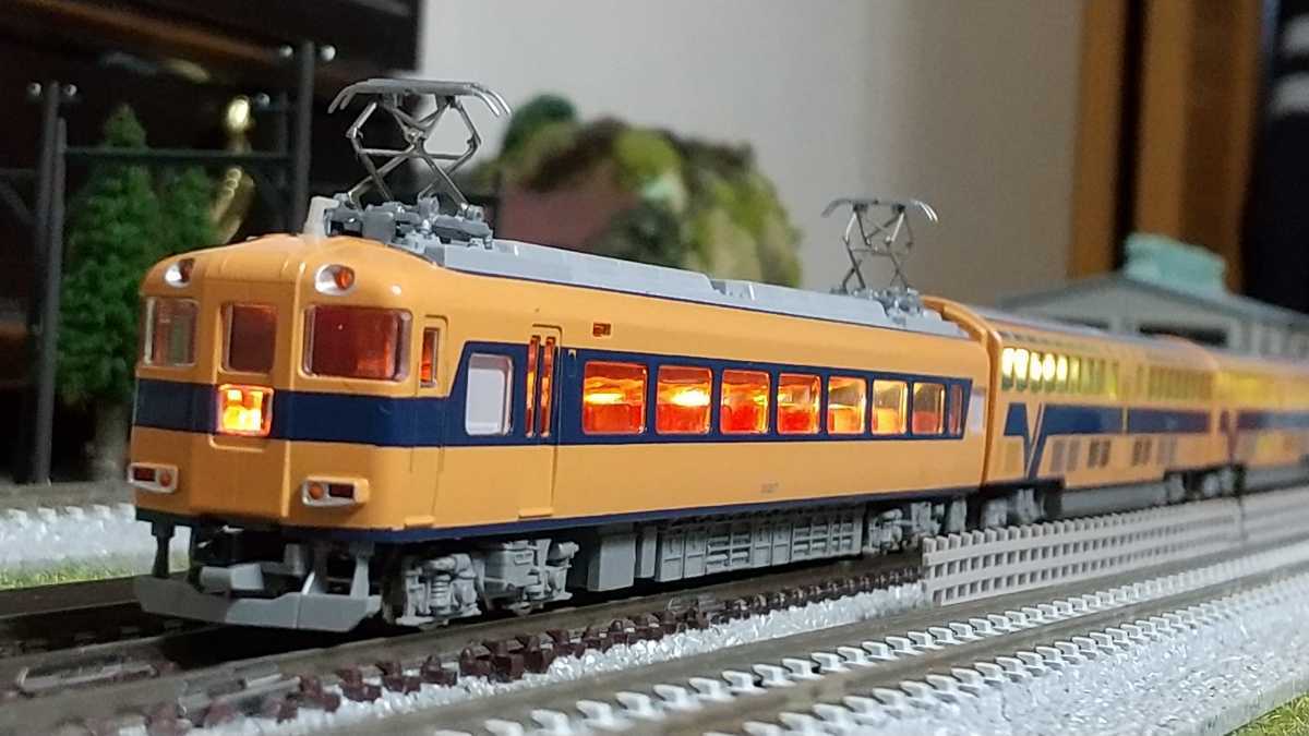近畿日本鉄道 | TOMIX ビスタカー 近鉄30000系ビスタEX(旧塗装)セット