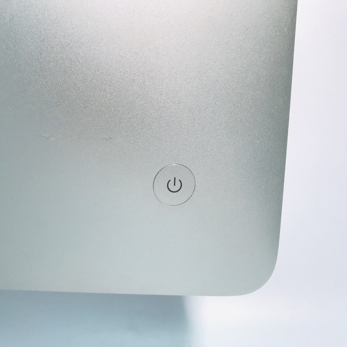 ジャンク iMac 27インチ（Mid 2010） Core i5 2.8GHz/4GB MC511J/A