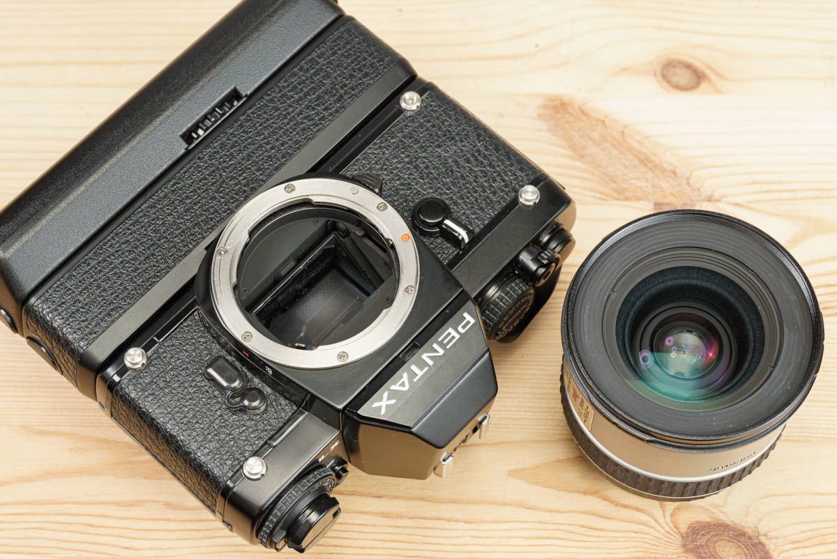 LX PENTAX 「プロ用35mm一眼レフを考える・ペンタックスLX 赤城耕一 