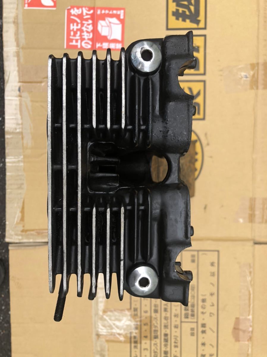 CBX400Fエンジンヘッド CBX400F CBR400F シリンダーヘッド 中車