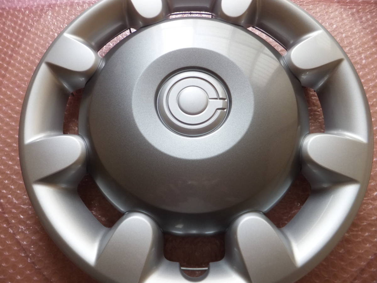 新品未使用 ダイハツ ムーヴキャンパス純正 ホイールキャップ 新品未使用 ダイハツ ムーヴキャンパス純正 ホイールキャップ
