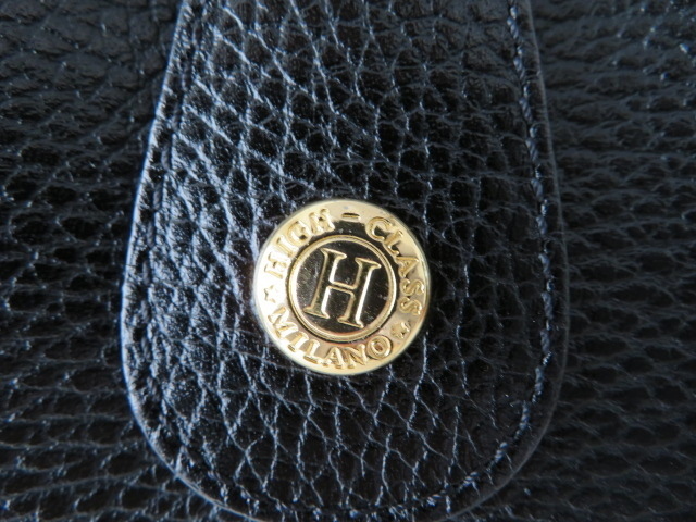 【極美品】HIGH CLASS ハイクラス ショルダーバッグ Hロゴ パンチング HIGH CLASS ハイクラス Hロゴ レザー ショルダーバッグ ブラック