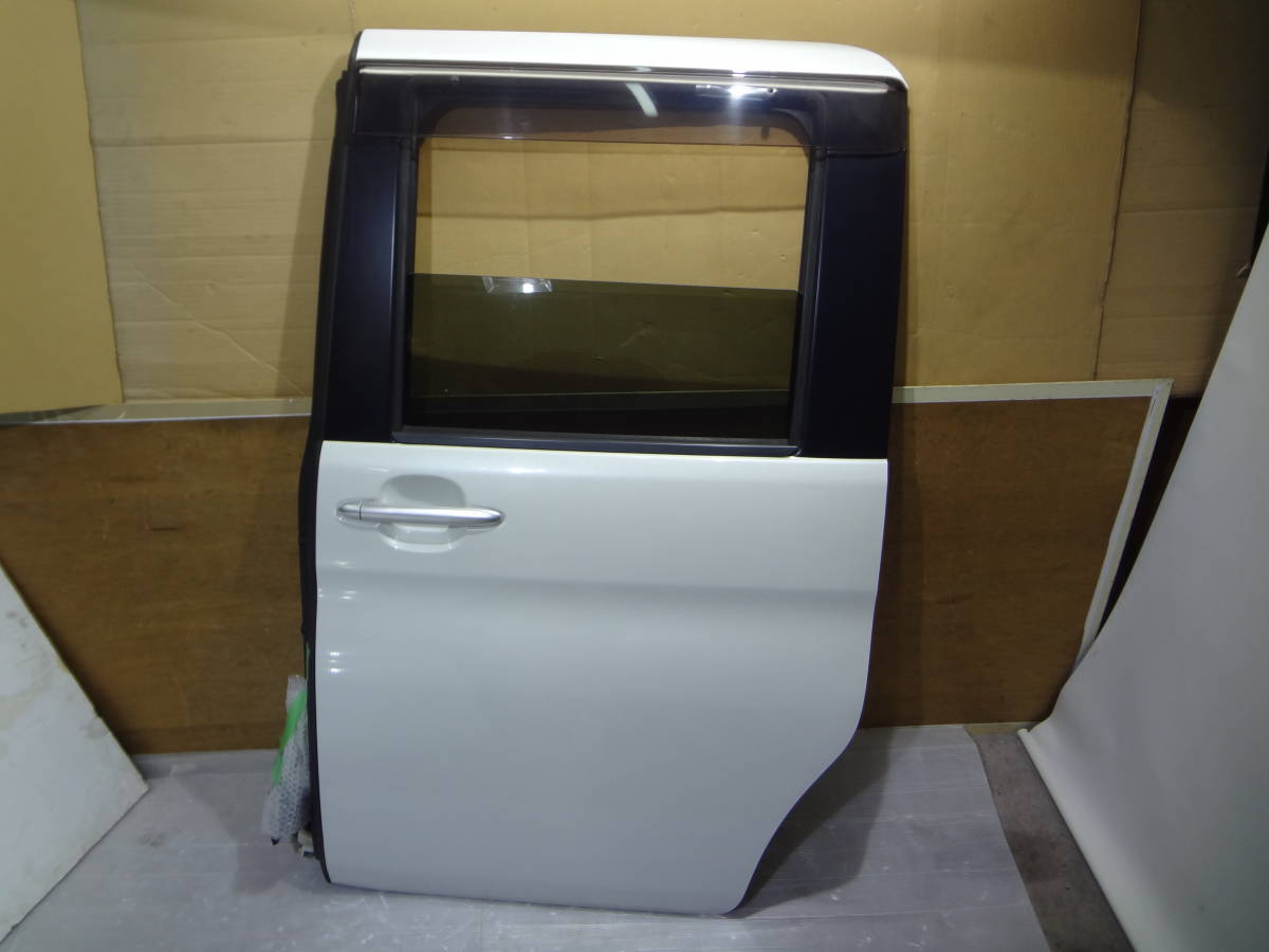 02314 タント カスタム L375S　　左リア　スライドドア　W24（パールホワイト）　 21年_1