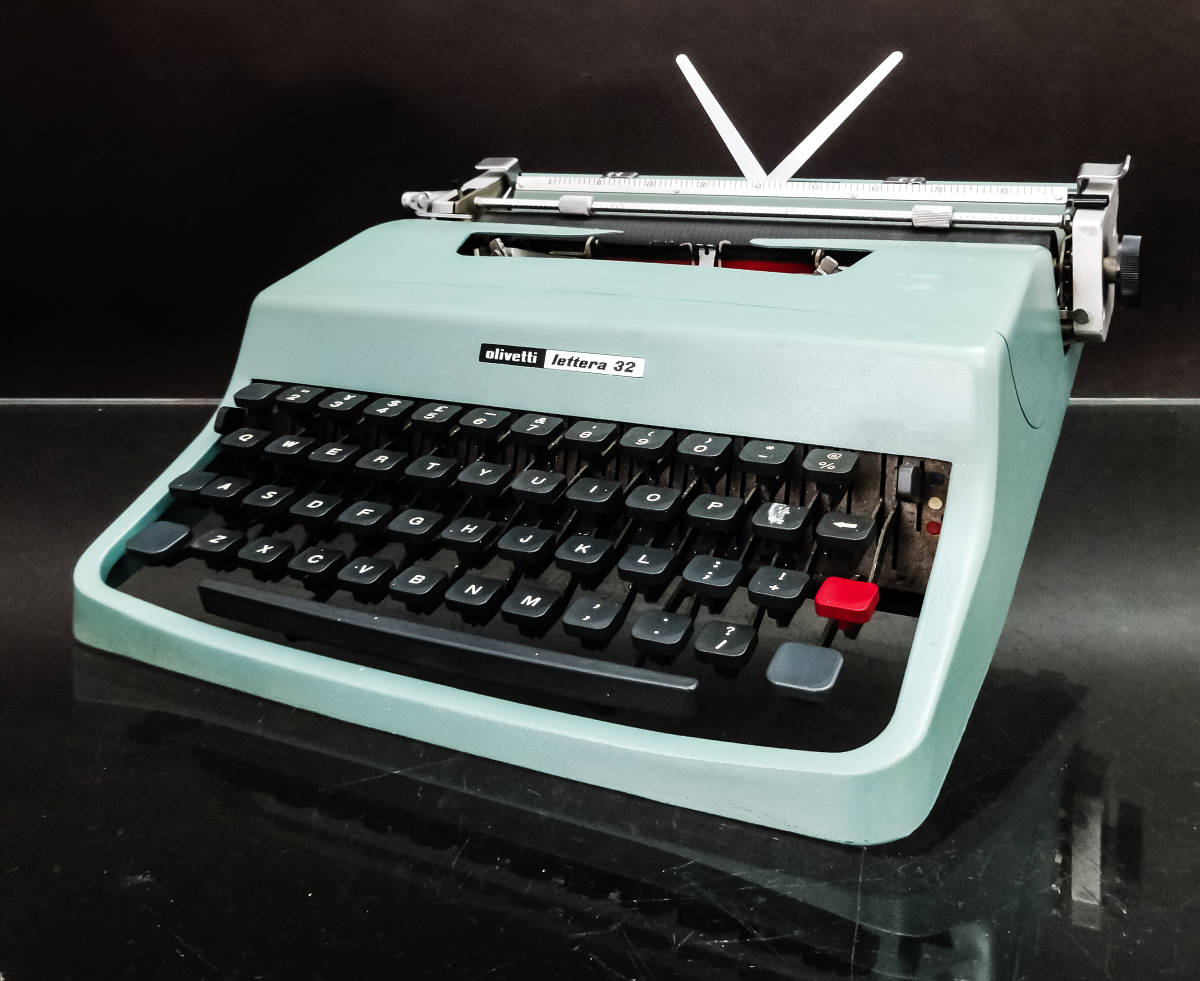 オリベッティ タイプライター Lettera olivetti レッテラ Olivetti 