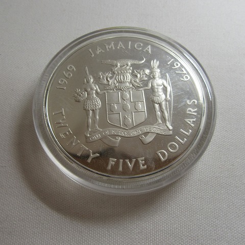 1979　JAMAICA　25DOLLARS　10アニバーサリー　銀貨　136ｇ_2