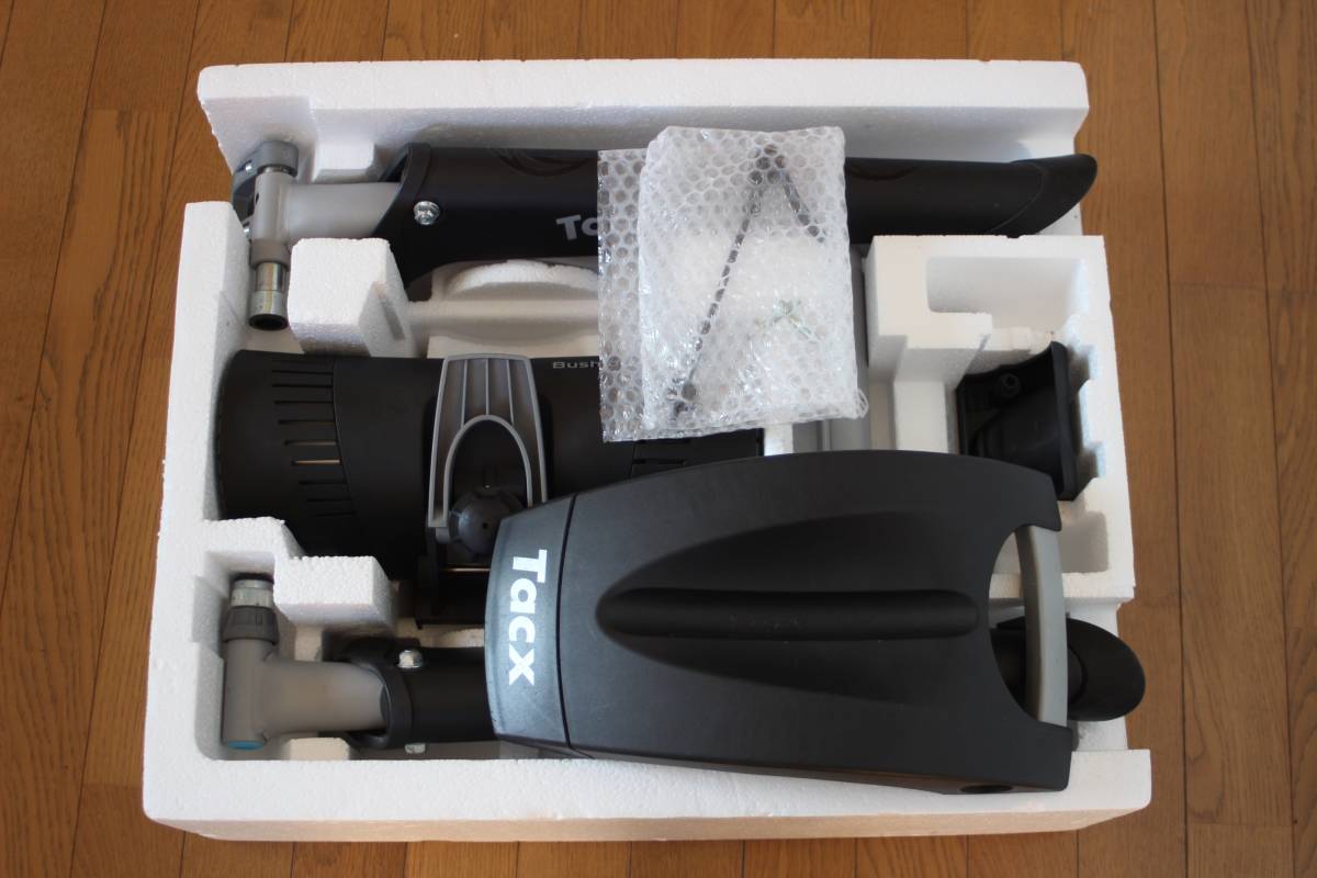 Tacx Bushido Trainer Smart Zwift Turbo タックス Budget ローラー台