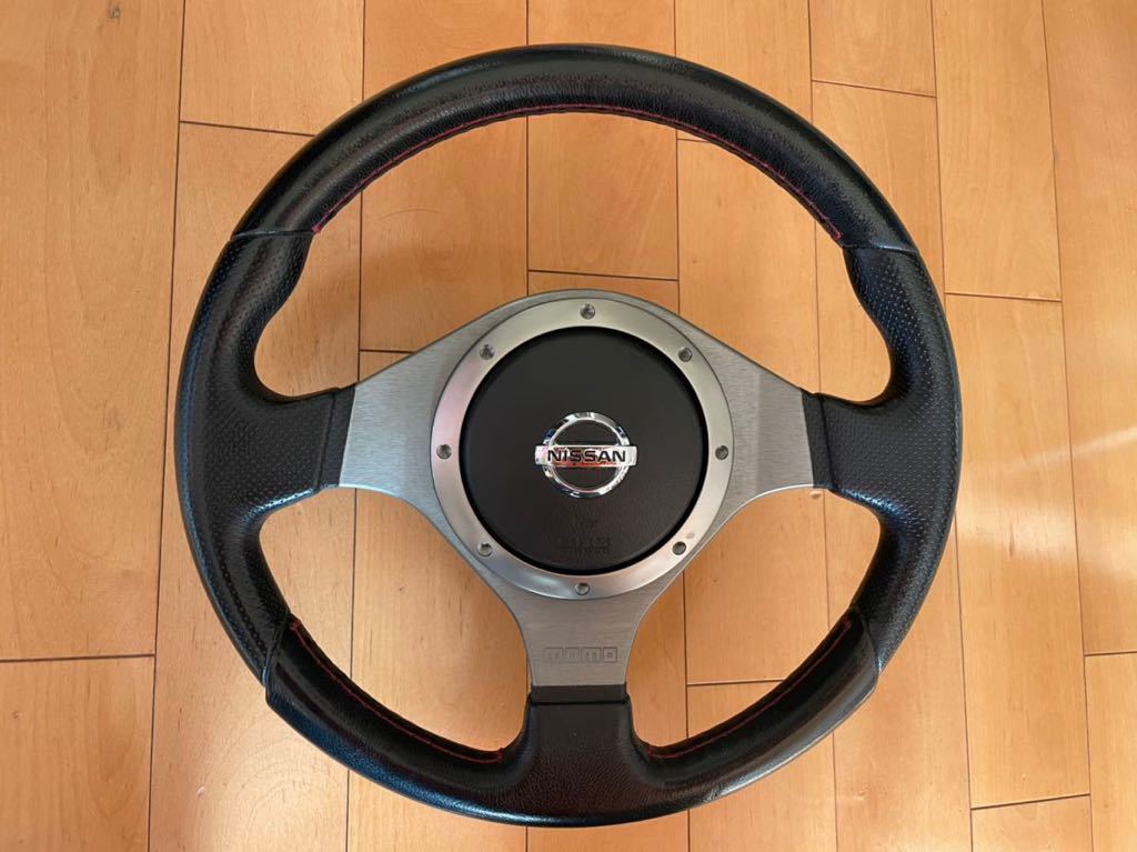 希少出品＞日産 純正オプション MOMO モモ ステアリング 赤ステッチ 取