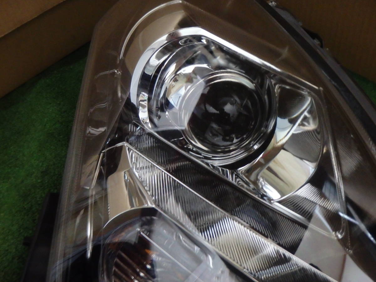 MPV HID LY3P 純正 P5620 マツダ ヘッドライト MPV☆LY3P 左ヘッド 