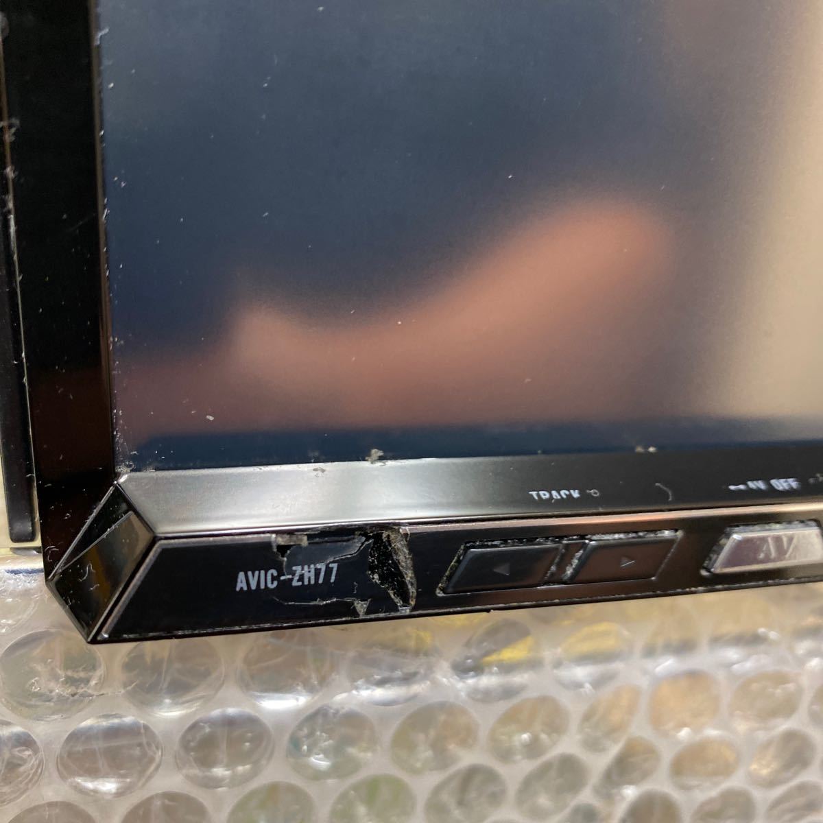carrozzeria | AVIC-ZH77 パイオニア 7V型ワイドVGA地上 NAVI CYBER