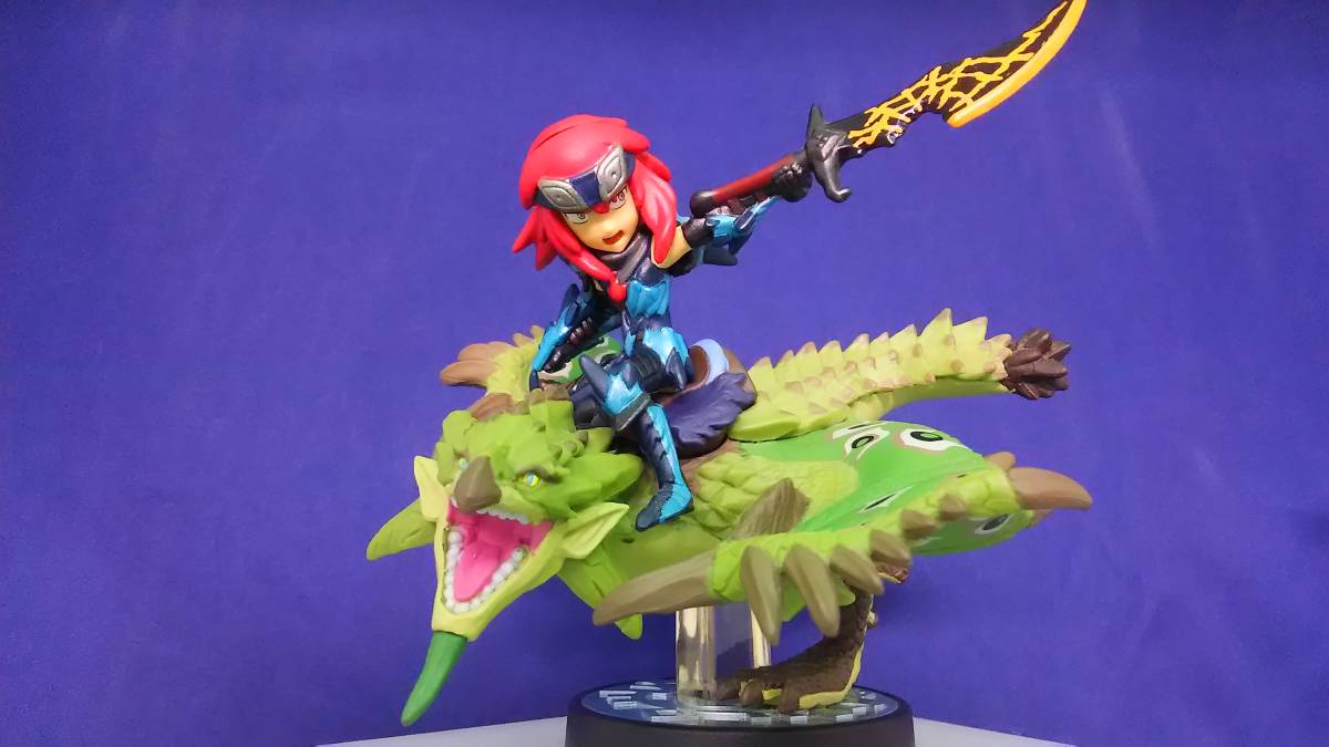 □amiibo/送料無料《 リオレイア&シュヴァル/ amiibo