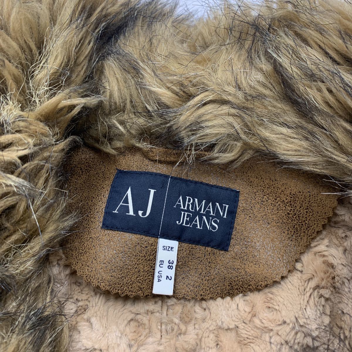 F ＊ 美品 国内正規品 アルマーニ ジーンズ ARMANI JEANS ファー付 