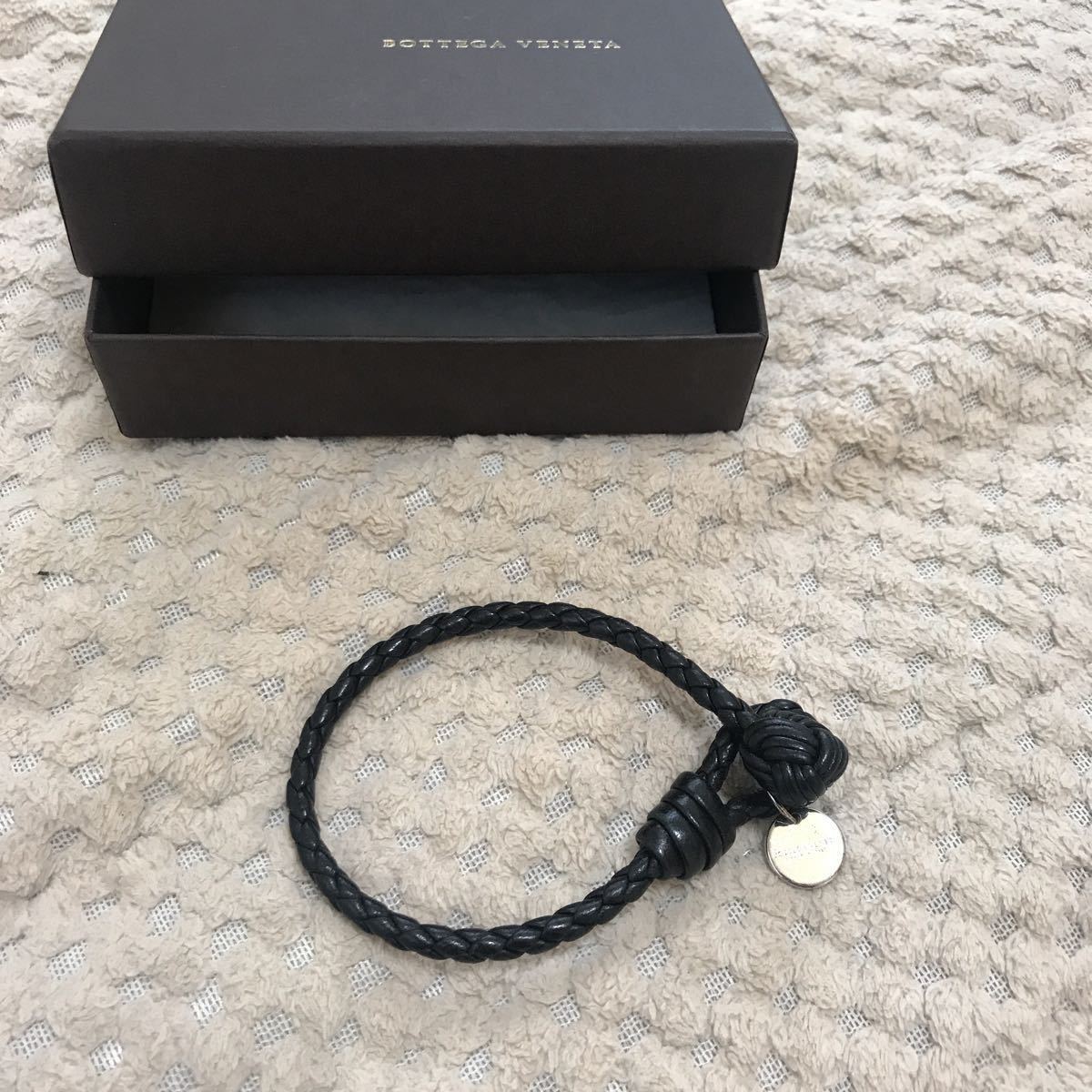 イントレチャート BOTTEGA VENETA イントレチャートレザーブレスレット 