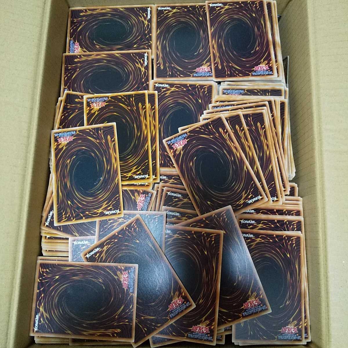 遊戯王 引退品 まとめ売り 大量まとめ売り 約15万枚 業者引取品 総