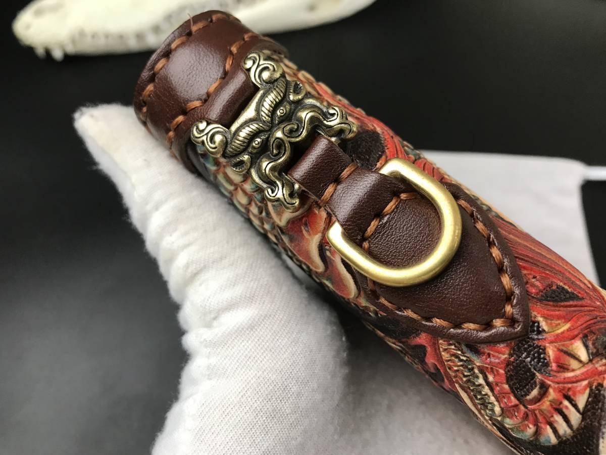 匠の神~立体感を備えた逸品 神龍x鯉 金運 本革 彫刻カービング 長財布  