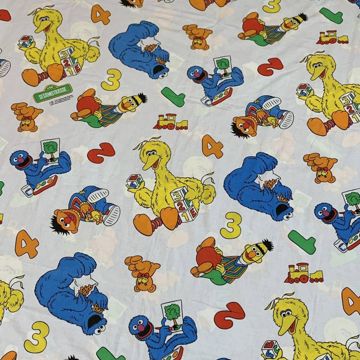 セサミ 白 ビンテージシーツ リメイク ヴィンテージ 生地 キャラクター 売買されたオークション情報 Yahooの商品情報をアーカイブ公開 オークファン Aucfan Com