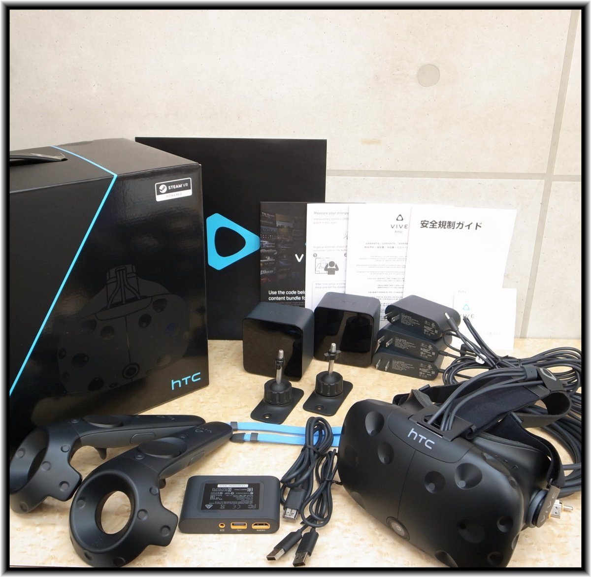 4135 HTC エイチティーシー 99HALN011-00 VIVE N99HALN011-00 ヘッド