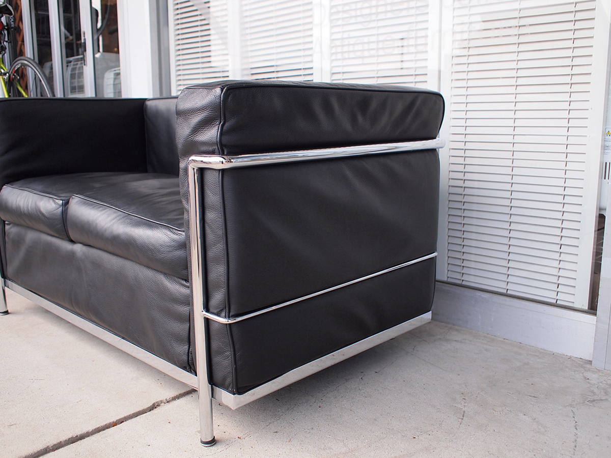 ル・コルビジェ ソファ LC2 3人掛け 大塚家具 本革 Intes Italy ル ◇ル・