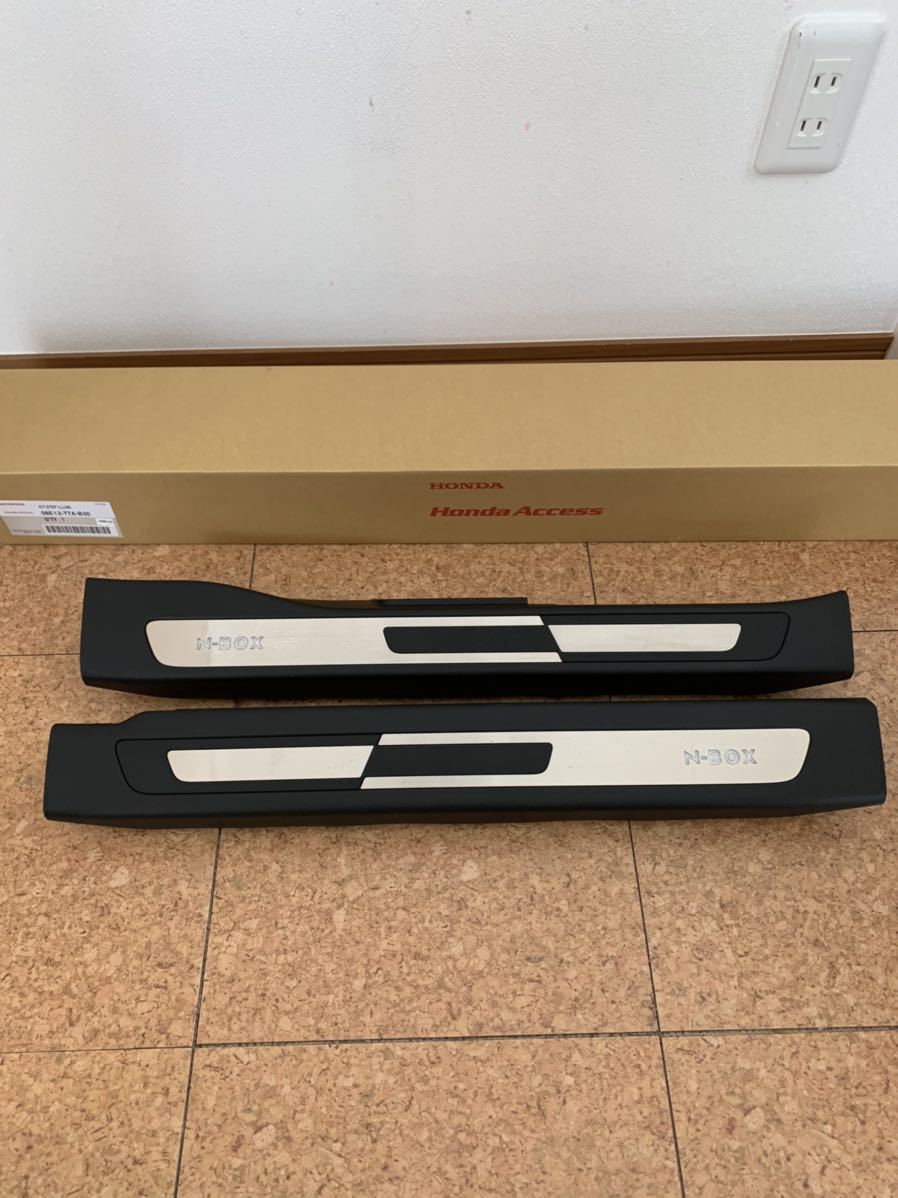 【正規品，限定セール】 HONDA ホンダ 純正 N-BOX スカッフプレート サイド ステップ ガーニッシュ オプション LED JF３/４ イルミネーション(ホンダ用)｜売買されたオークション情報、yahooの商品情報をアーカイブ公開 - ホンダ用
