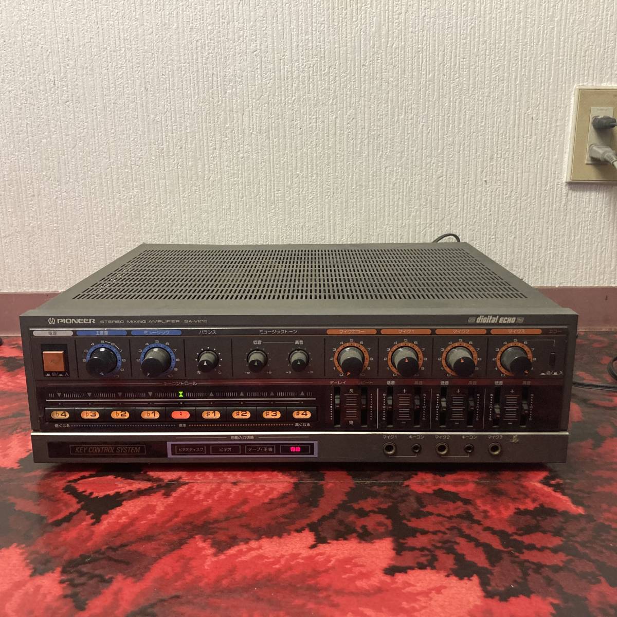 ○Pioneer SA-V21II ミキシングアンプ カラオケ用 通電のみ