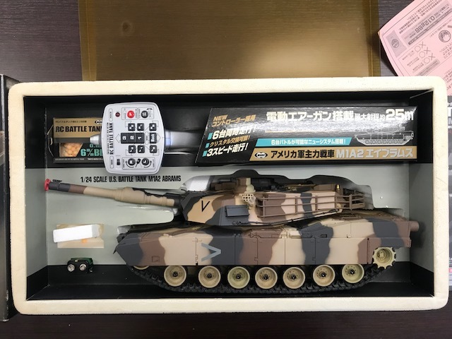東京マルイ RCバトルタンク アメリカ軍主力戦車 1⁄24 M1A2 RC 中古現状