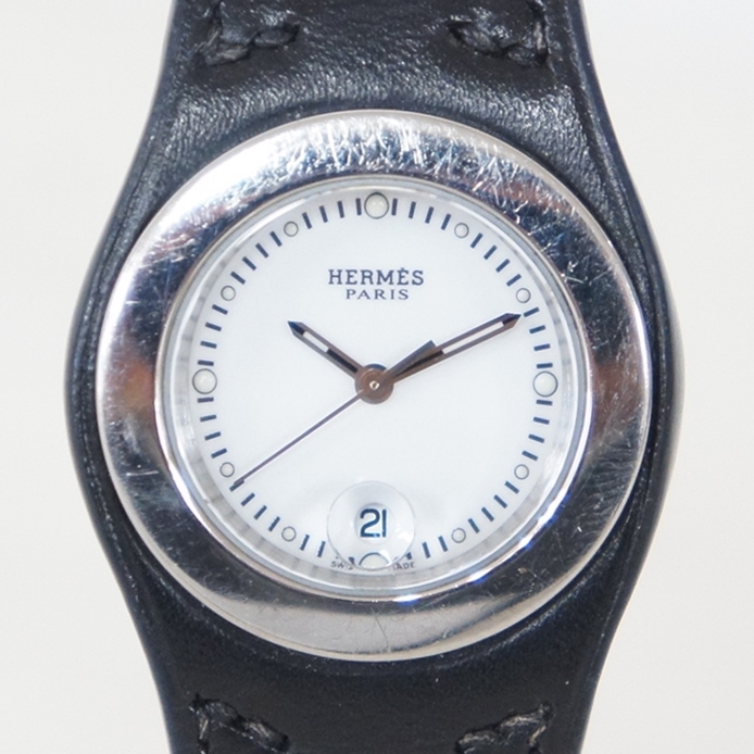 電池交換済 稼働品 HERMES エルメス HA3.210 アーネ 白文字盤 □E刻印 ボックスカーフ デイト レディース クォーツ 腕時計 60 047915
