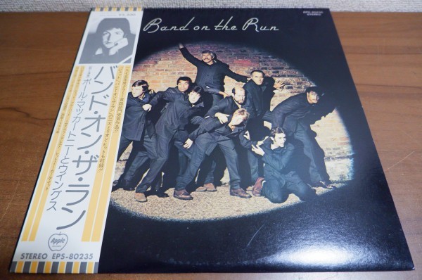 J1 170 帯付lp ポスター付 美盤 ポール マッカートニーとウイングス バンド オン ザ ラン Paul Mccartney 売買されたオークション情報 Yahooの商品情報をアーカイブ公開 オークファン Aucfan Com