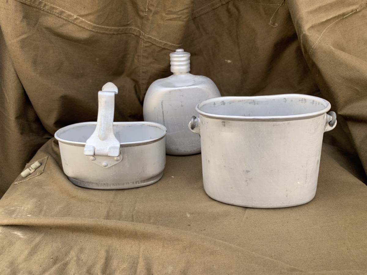 旧ソ連軍、空挺部隊用水筒＆メスキットセット、カバー付き実物、未使用品 ソ連軍 メスキット セット 飯盒 水筒 空挺 ロシア軍 アフガン VDV ④