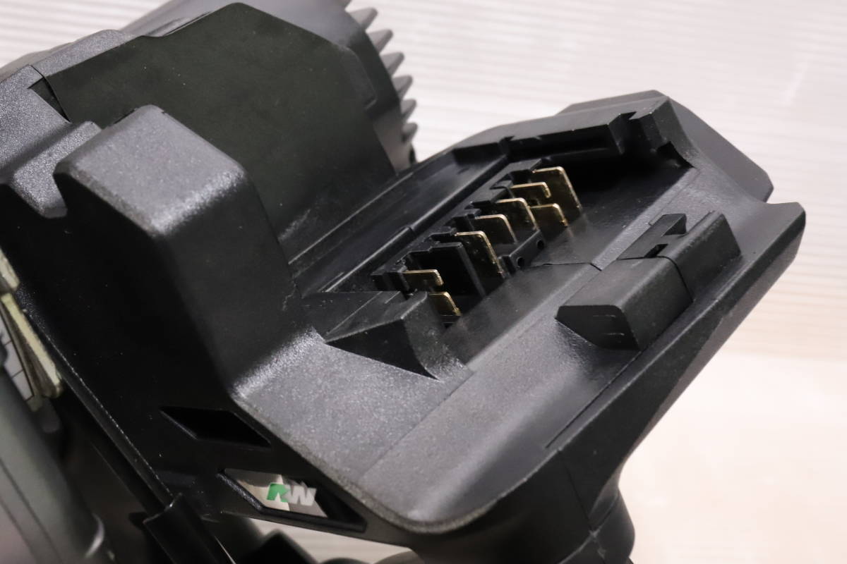 展示品 日立 コードレス丸のこ C3606DA マルチボルト 36V HiKOKI 本体のみ コードレス丸のこ 165mm マルチボルト(36V) \u2013 C3606DA(XP)八潮店 丸ノコチップソー