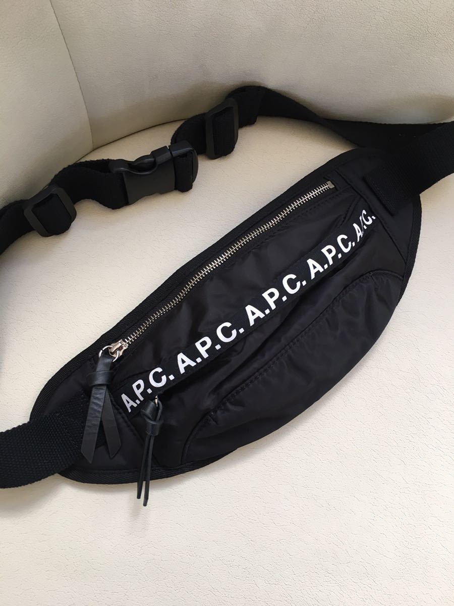 アーペーセー A.P.C. ボディバッグ ボディーバッグ ショルダーバック