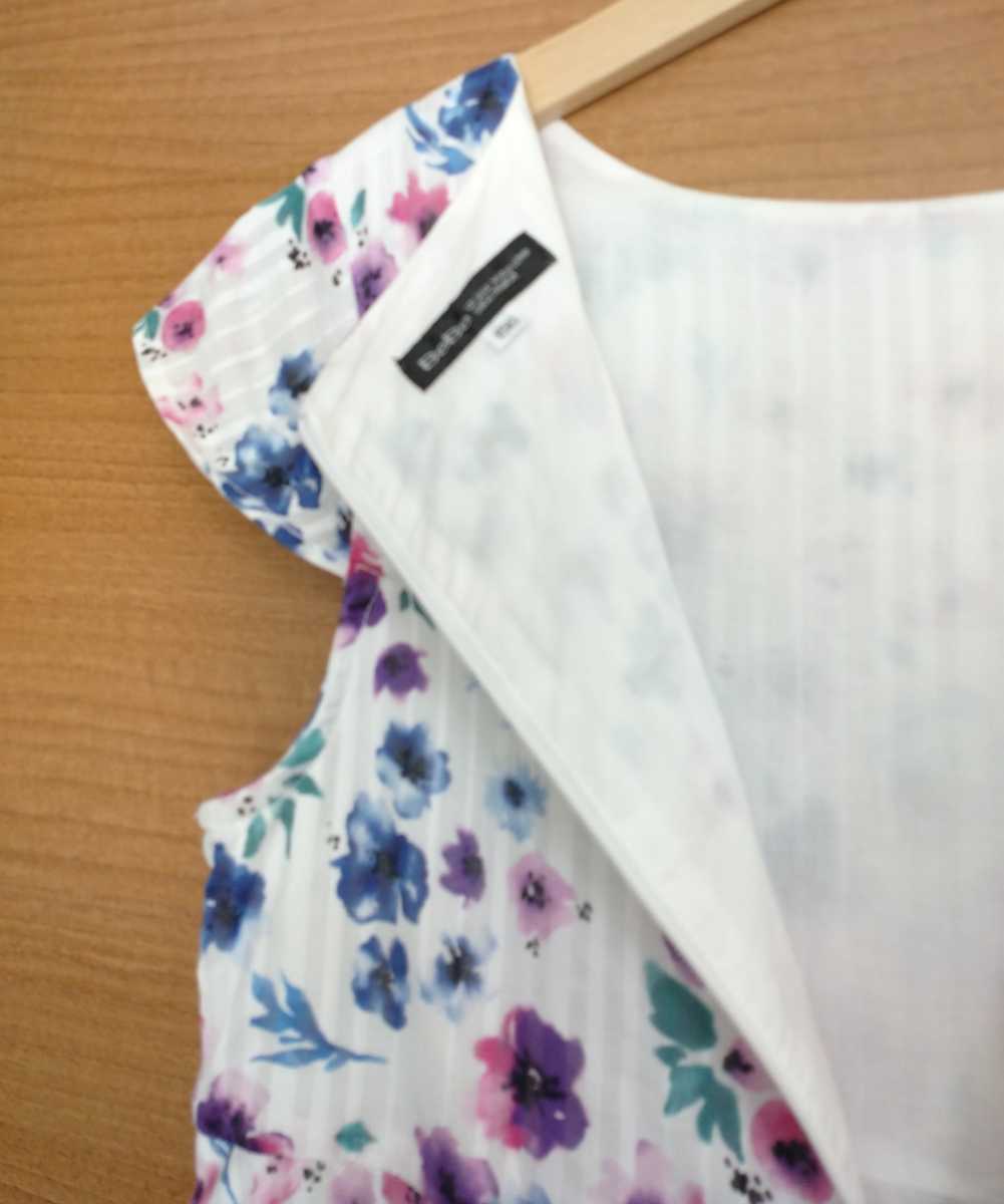 Bebe べべ 花柄ワンピース 150 140 半袖 綿100 ワンピース ミニ 売買されたオークション情報 Yahooの商品情報をアーカイブ公開 オークファン Aucfan Com