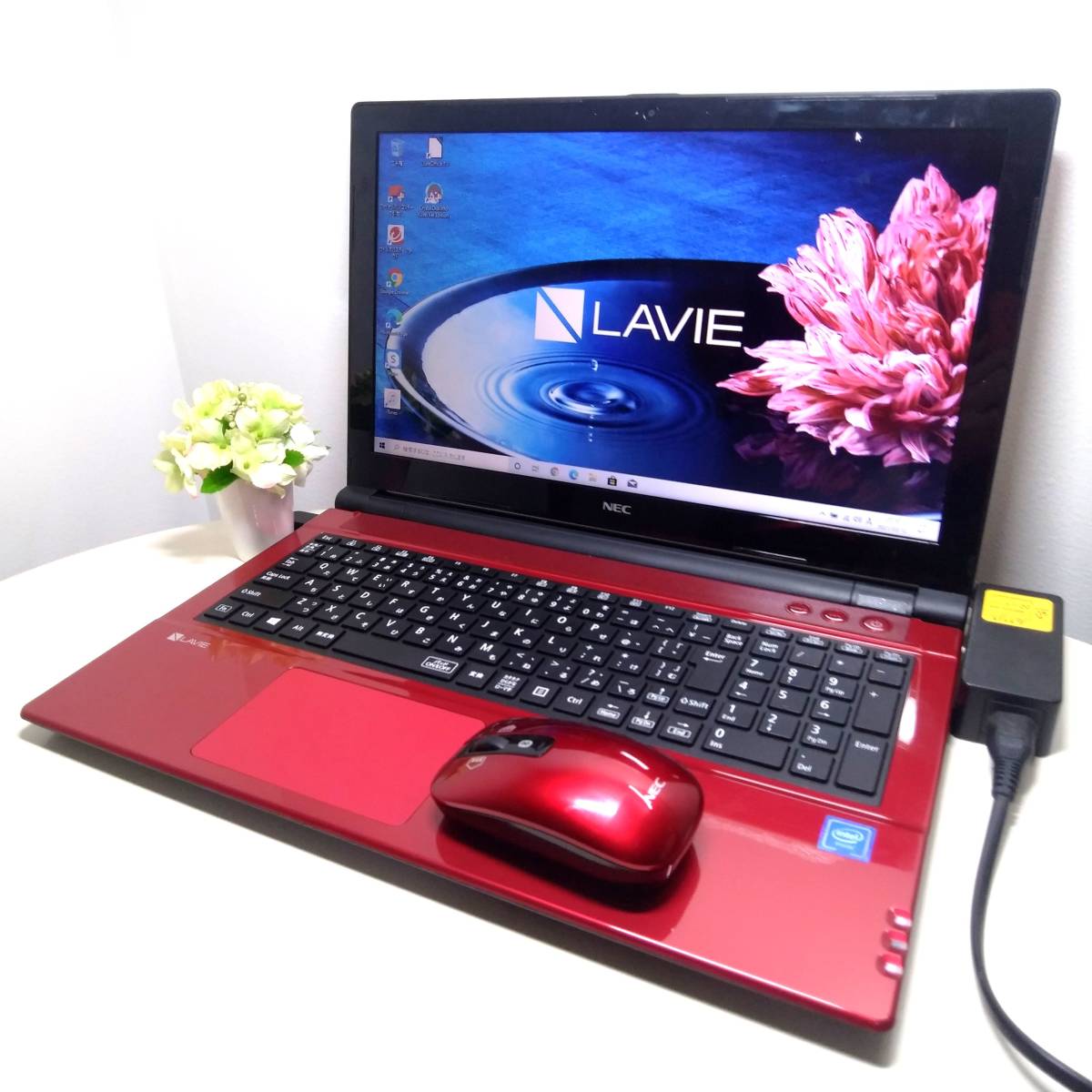 ☆美品！！☆２０１８年製　NEC LAVIE Smart ルミナスレッド☆Celeron3865U☆新同HDD500GB☆メモリー4GＢ☆オフィス☆カメラ☆ 