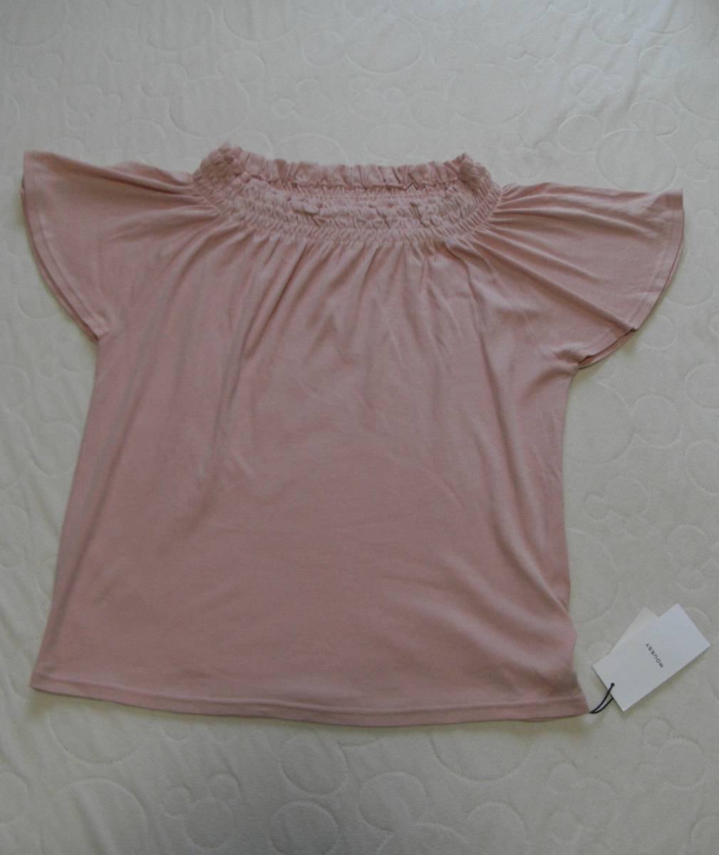 タグ付 Moussyマウジー くすみピンク2ｗａｙ半袖カットソー オフショルダー可 定価30円 半袖カットソー 売買されたオークション情報 Yahooの商品情報をアーカイブ公開 オークファン Aucfan Com
