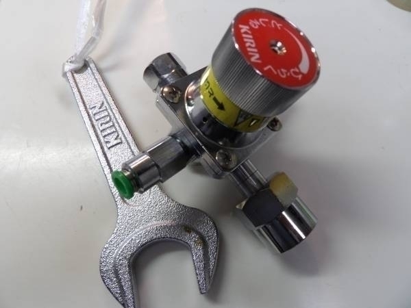 ビールサーバー減圧弁ニットク製3.5k専用スパナ付き 送料込み3700円