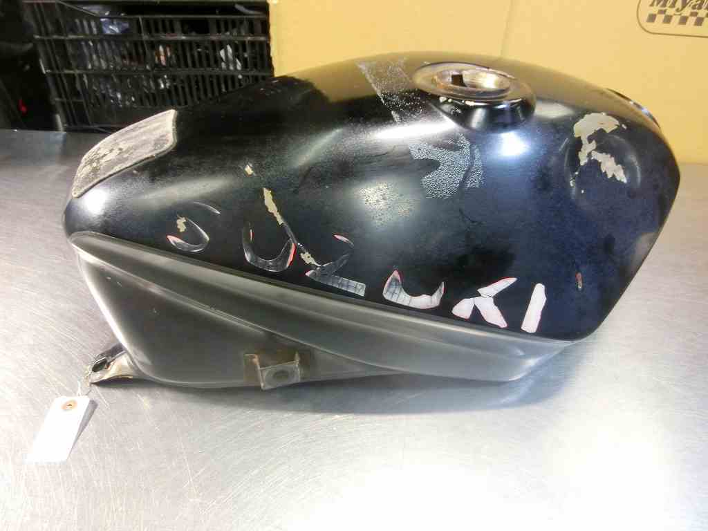 GSX750Sカタナ ガソリンタンク、要サビ取★刀750、GSX1100S
