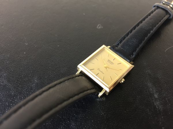 稼働 SEIKO EXCELINE 腕時計 ヴィンテージ ゴールド スクエア SEIKO