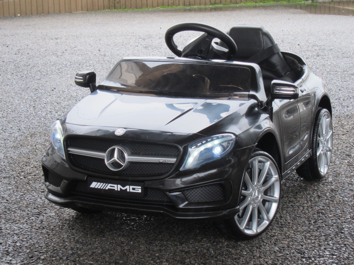 ◇アウトレット◇展示使用車 電動乗用ラジコン！BENZ GLA45＜黒 