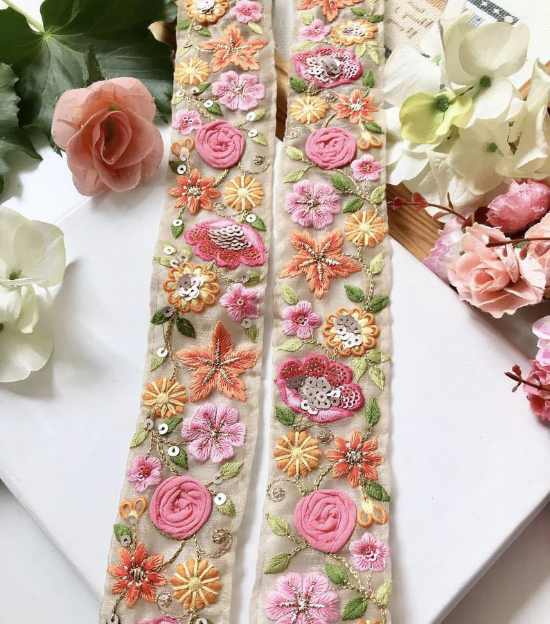 インド刺繍リボン 花 ミルキーカラー メルヘン 薔薇 3D プリンセス