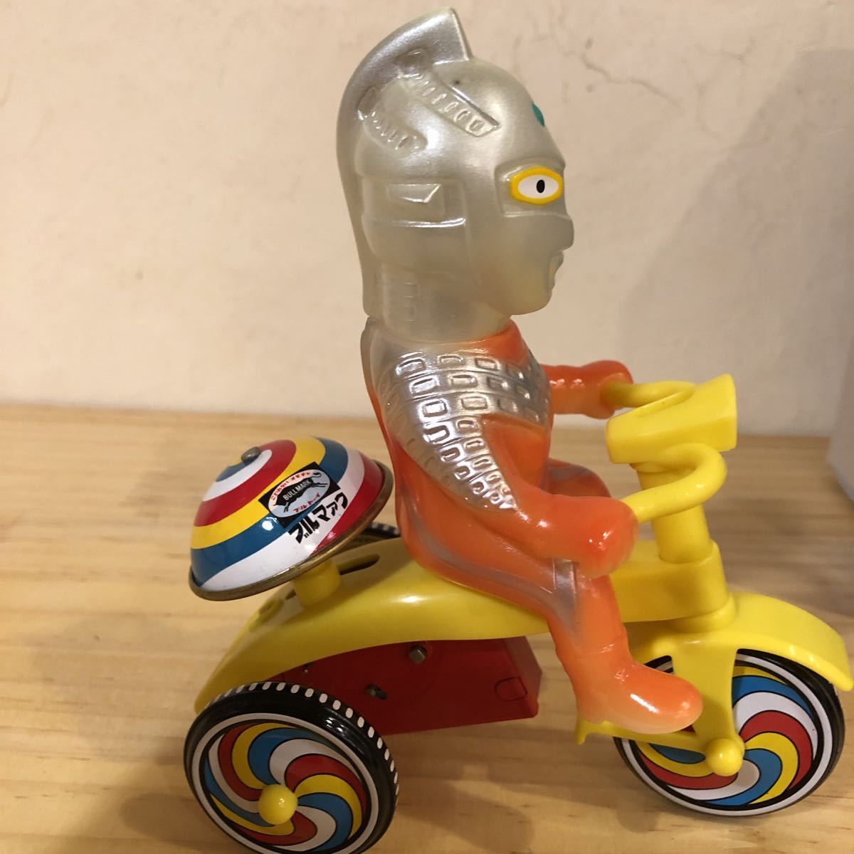 M1号 ウルトラセブン 三輪車 M1号 ブルマァク復刻 ウルトラセブン 