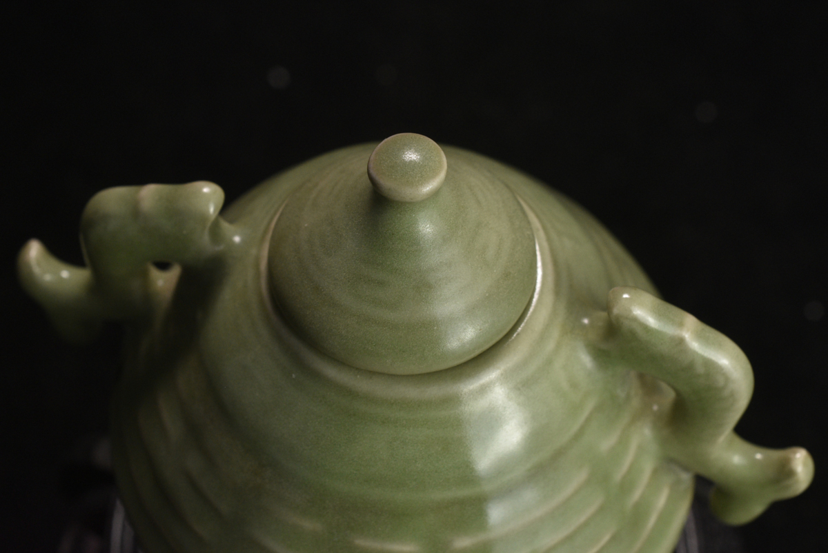 三生蔵 龍泉窯 七官青磁 算木文香炉 天龍寺 青釉魚籠型 双魚耳青磁香炉 