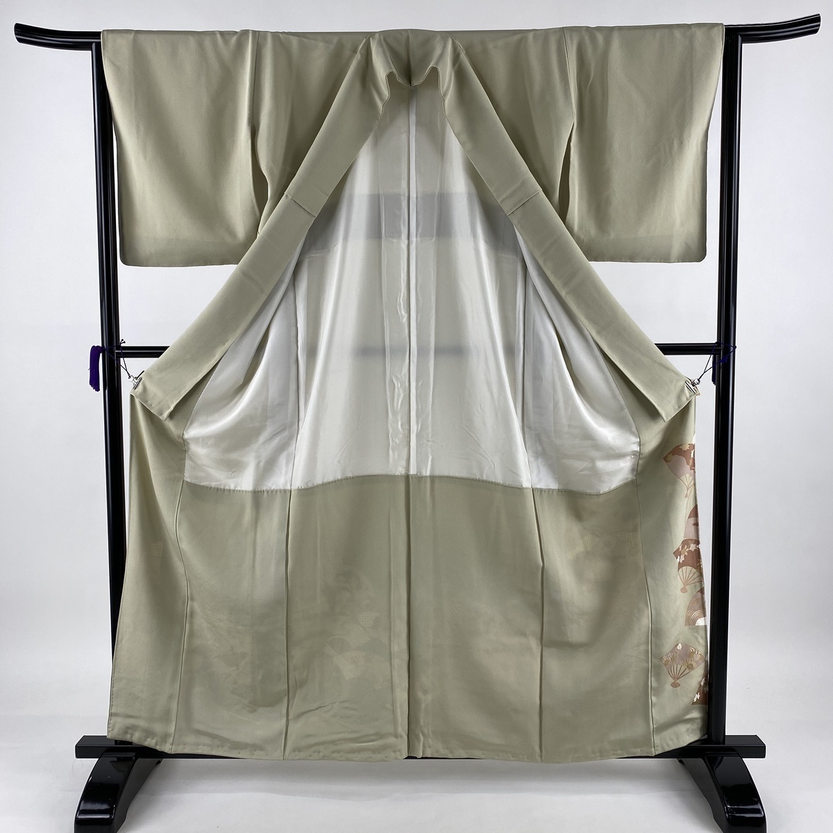 色留袖 美品 名品 一つ紋 扇 草花 汕頭刺繍 金糸 灰緑 袷 身丈161cm 裄 