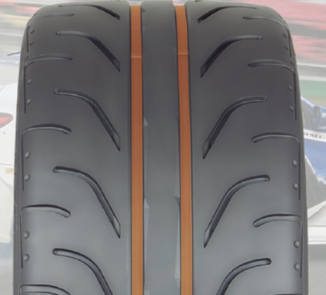 正規品，大人気 ハイグリップ VITOUR TIRE TEMPESTA ENZO（ヴィツァー