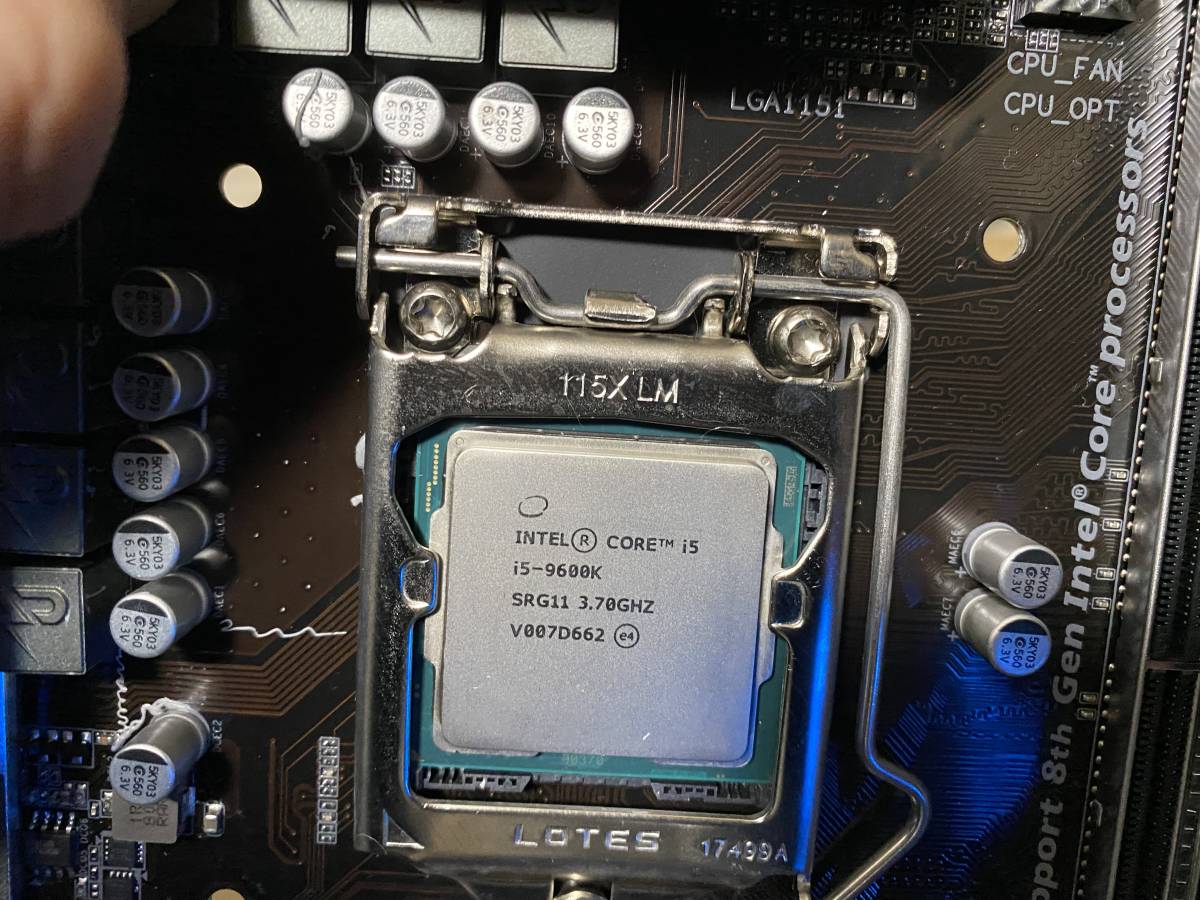 激安大特価，限定セール Intel Core i5-9600K 3.7GHz/TB:4.6GHz/SRELU/P0 BOX LGA1151/6C/6T/L3 9M/UHD630/TDP95W ストア(Core i5)｜売買されたオークション情報、yahooの商品情報をアーカイブ公開 - オークファン Core i5