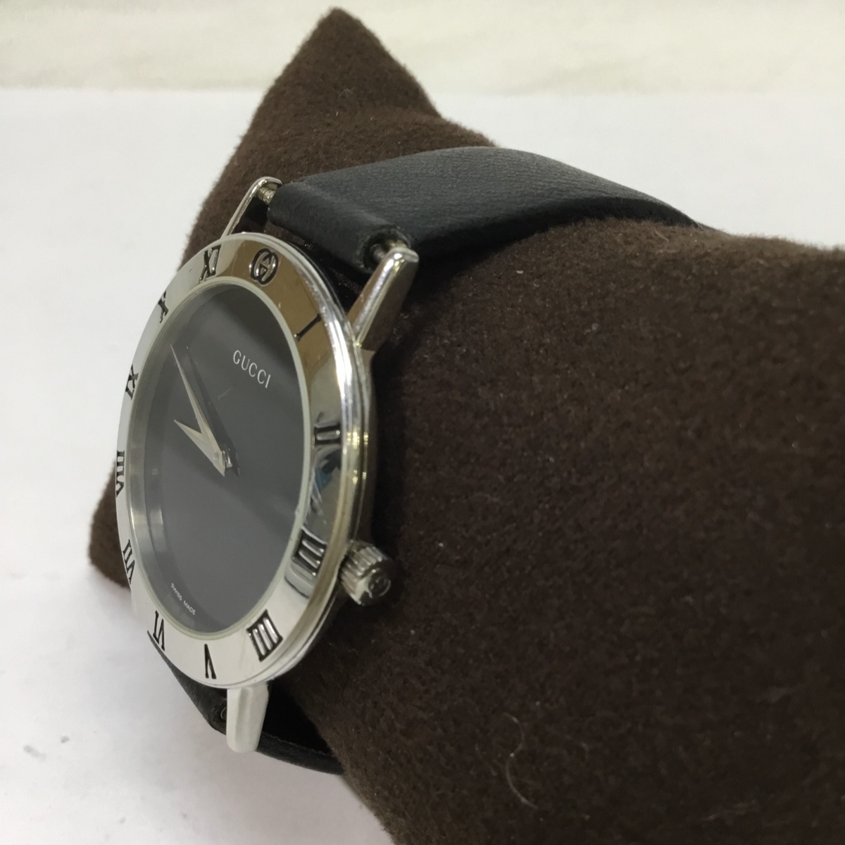 GUCCI 3000M グッチ 腕時計 メンズ クォーツ ゴールド Gucci ラウンド