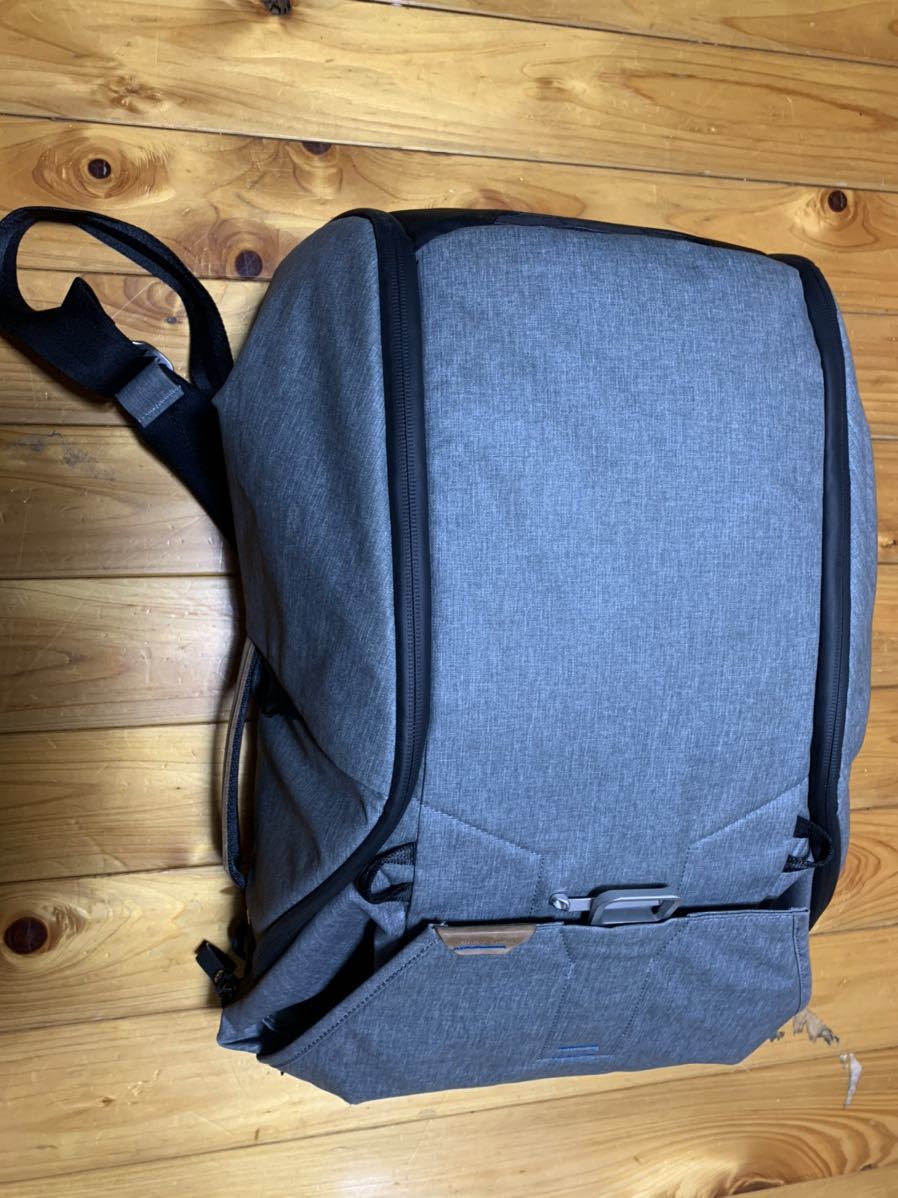 かばくん ピークデザイン Peak Design エブリデイ バックパック V1 30L アッシュ