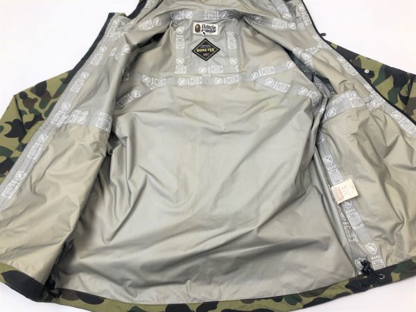A BATHING APE○GORE-TEX採用○迷彩エイプカモフラ柄マウンテン